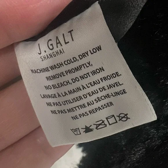 J. Galt Faux Fur Black Collared Coat - Picture 5 of 6